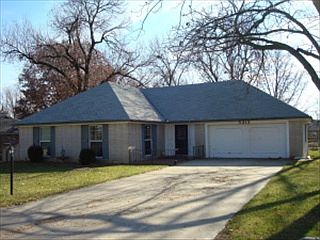 1st image of 5213 Mockingbird Ln