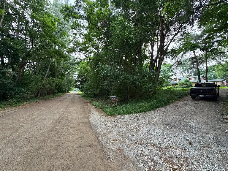 8274 Ellis Rd — Photo 25