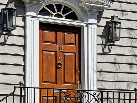 2nd image of 16 Water St