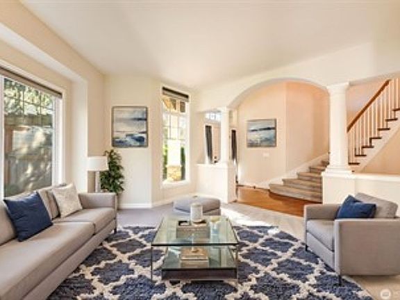 3rd image of 22524 NE 98th Pl