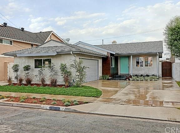 4th image of 1010 Coastline Dr