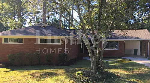 3393 Woods Dr Photo 1