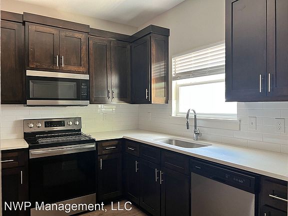 3rd image of 307 N Henry St APT 6