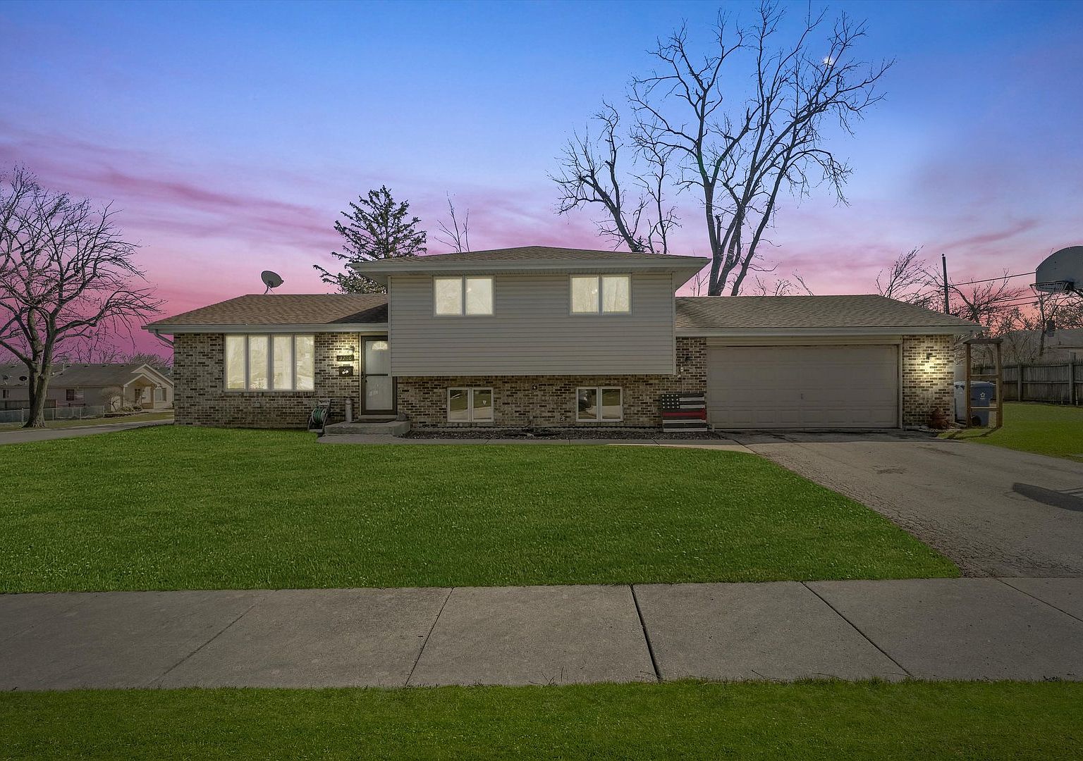 3200 Green St, Steger, IL 60475 Zillow