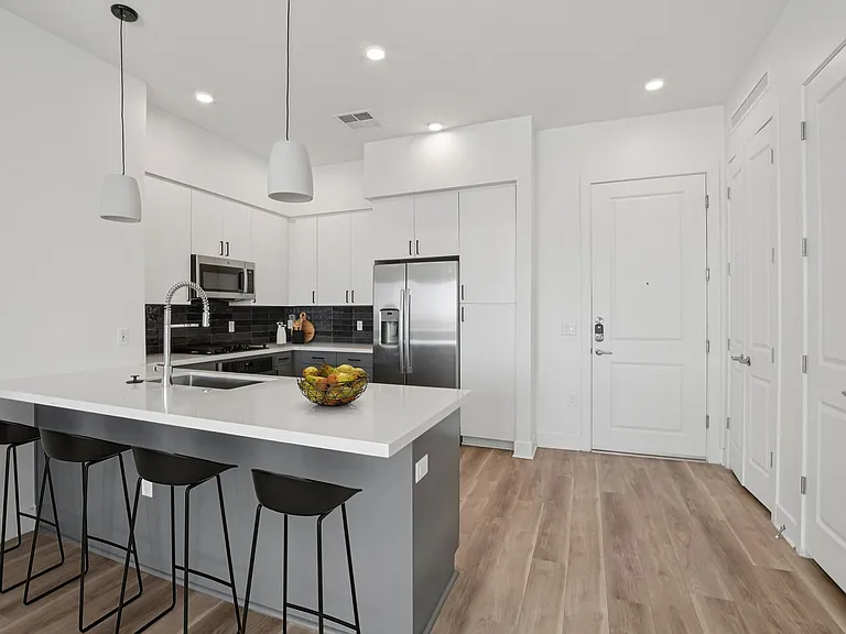 Onyx Uptown PHX — Photo 83