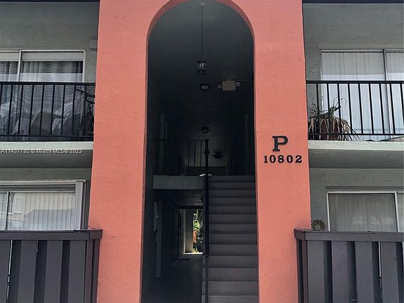 3rd image of 10802 N Kendall Dr #P6