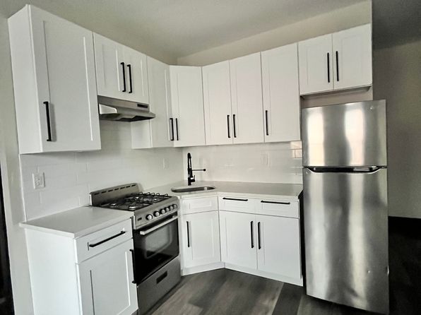 55 Lincoln St APT 402
