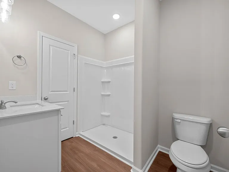 329 Cedar Ct — Photo 19