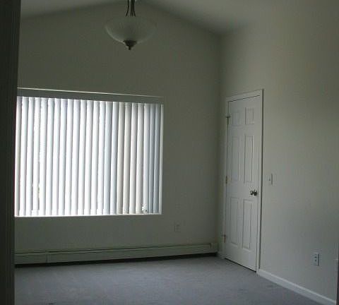 4th image of 3887 Blessing Ave #B
