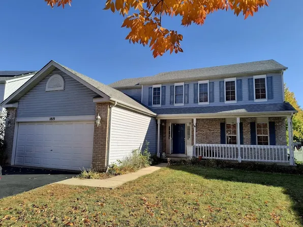 1819 Lake Shore Dr, Romeoville, IL 60446