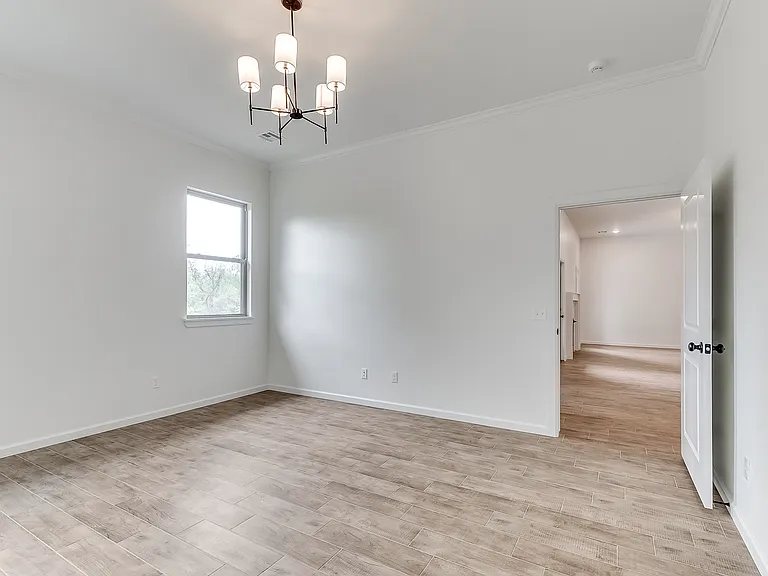 2600 Woods Edge Dr — Photo 9