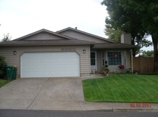 8820 SE Blaire St, Happy Valley, OR 97086