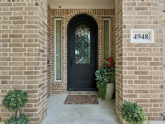 5th image of 4948 Grinstein Dr