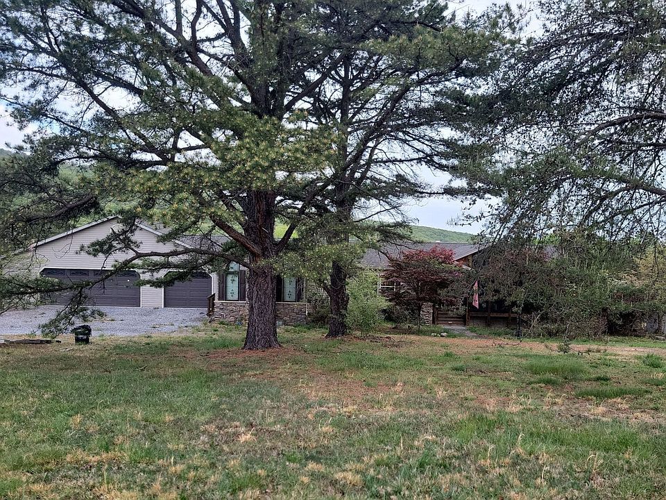 1st image of 2800 Detour Rd