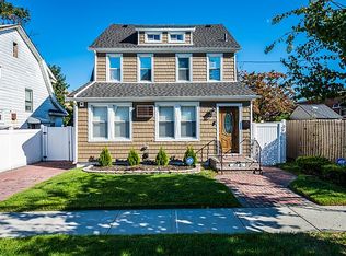 190-23 Quencer Rd #1, Saint Albans, NY 11412