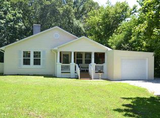 1712 Westover Rd, Jackson, TN 38301