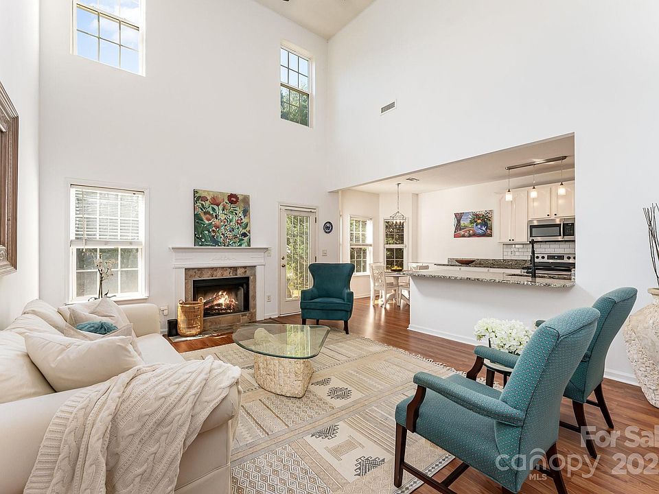 1st image of 7207 Oakwinds Ct