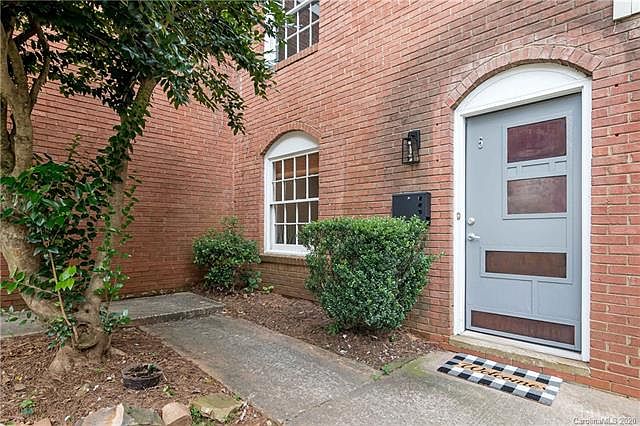 1st image of 634 Chipley Ave APT 5