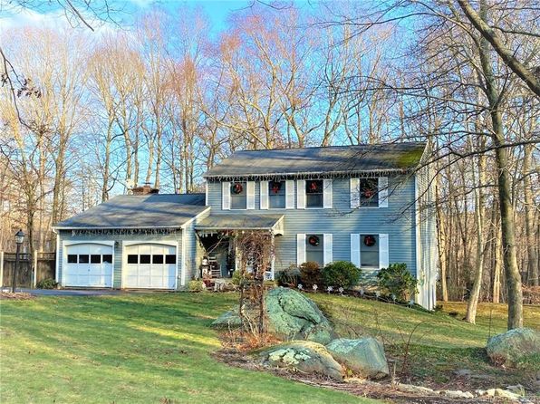 53 Chriswood Trce Ledyard Ct 06339 Zillow