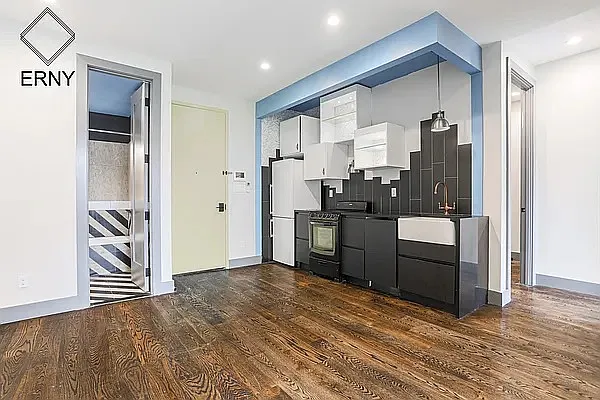 Rented by ERNY LLC | media 10