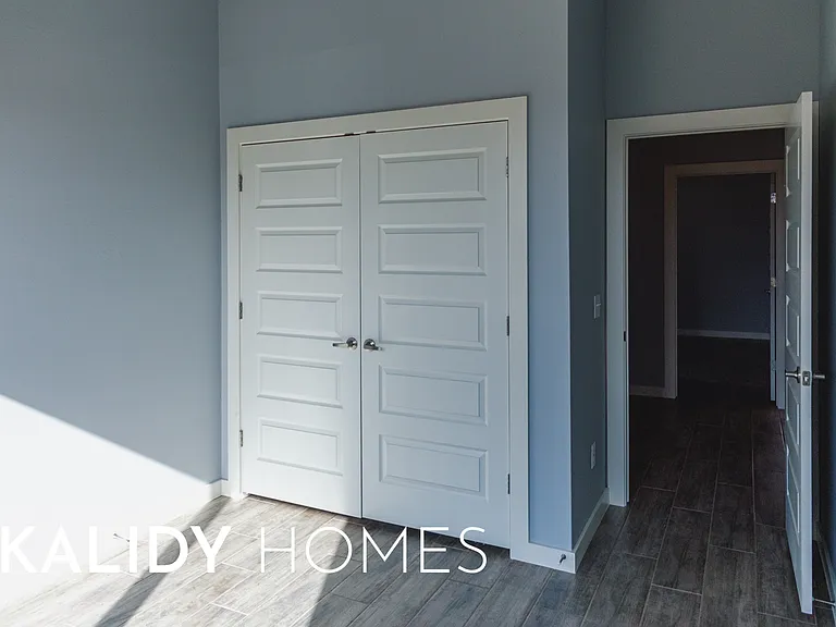 504 Remington Ave — Photo 21