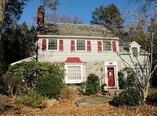 285 Richards Rd, Ridgewood, NJ 07450