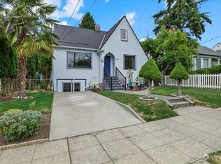 7345 Mary Ave NW, Seattle, WA 98117