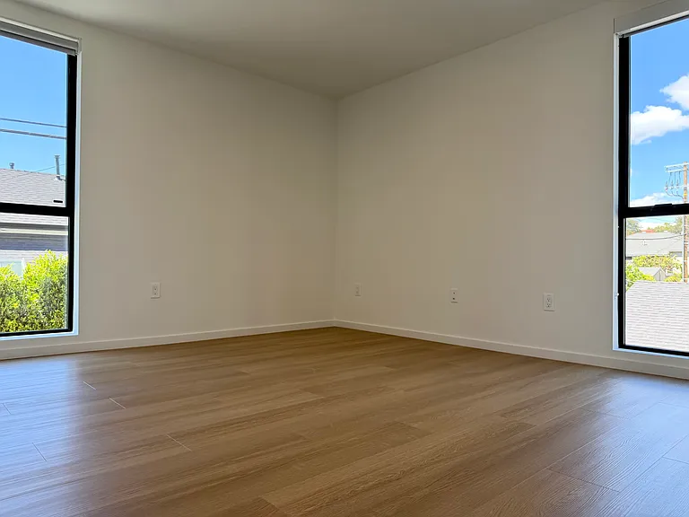 5119 Colfax Ave #306 — Photo 16