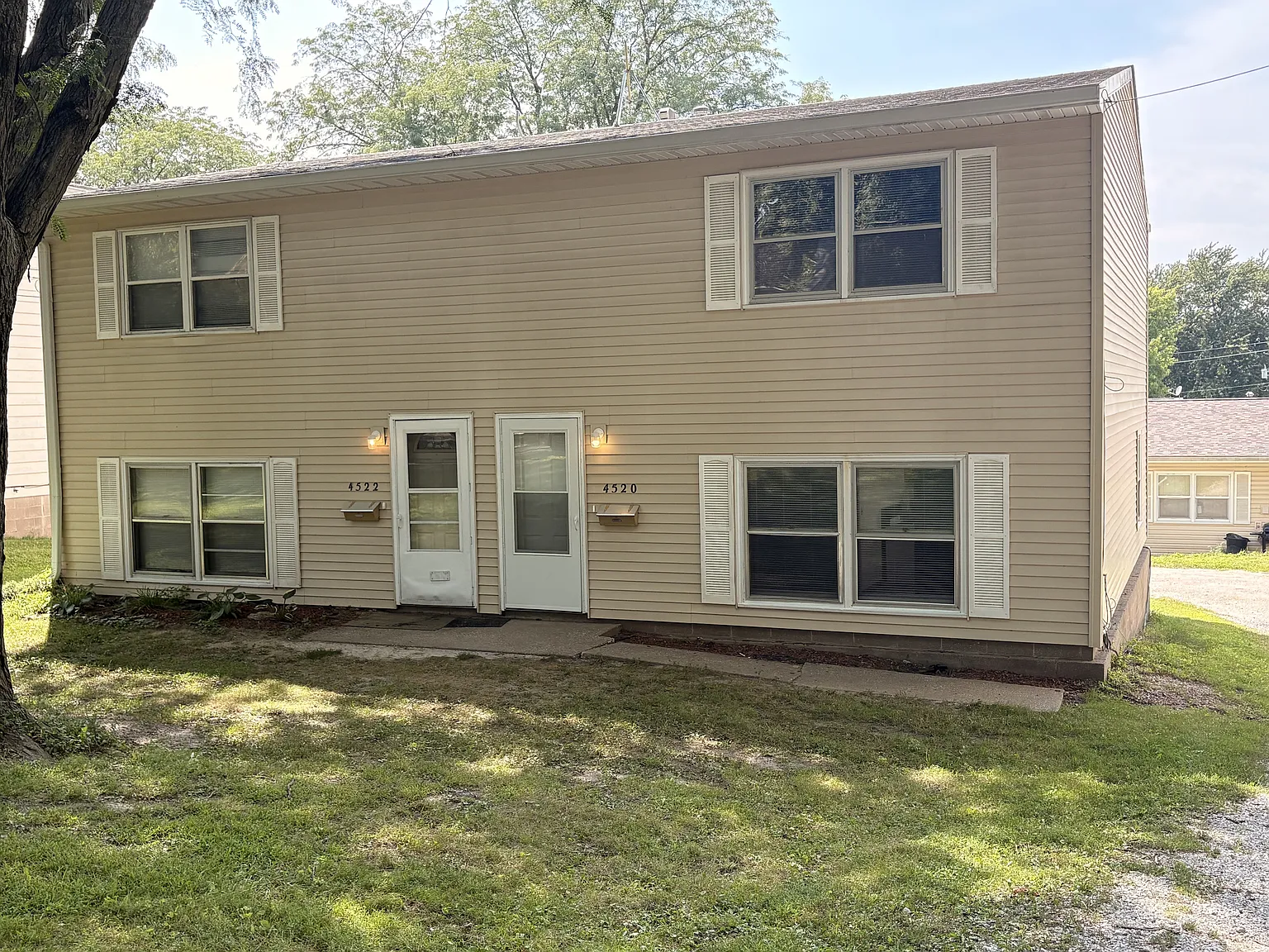 2 Bed Duplex near Black Hawk State Park — Photo 1
