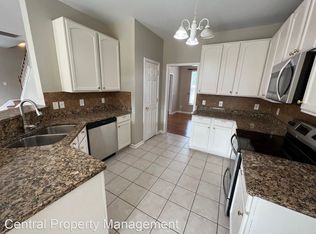 14 Galway Dr, Greer, SC 29650