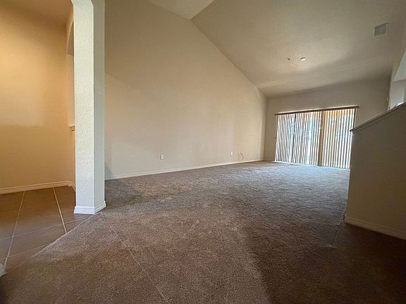 5th image of 4633 1st Ave E