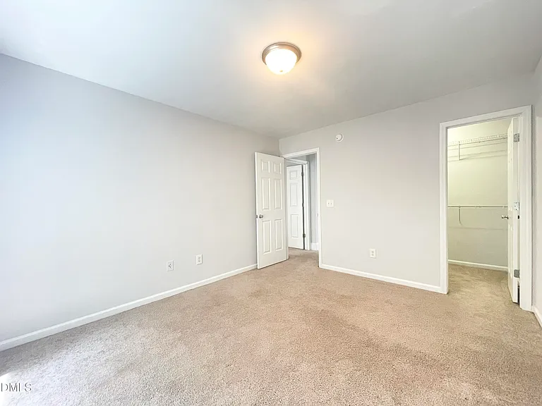 112 Taylors Creek Ct — Photo 22