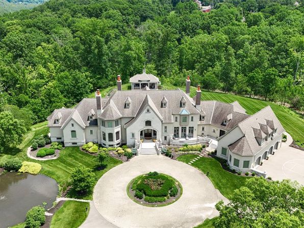トップス house on the hill 100 Crazy Eights | Clayton Homes