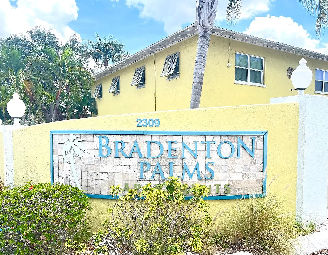 Bradenton Palms Apartments — Photo 1