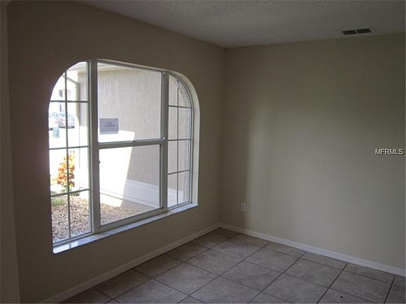 5th image of 12337 Bronson Way