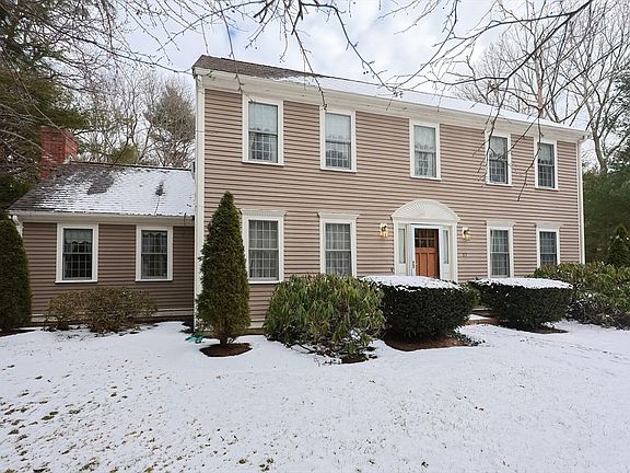 2nd image of 87 Cranberry Dr
