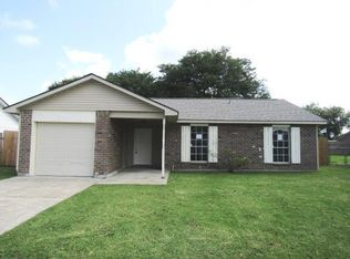 2716 Varnado St, Marrero, LA 70072