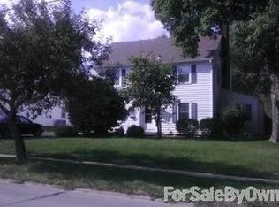 8 W Park Rd, Iowa City, IA 52246