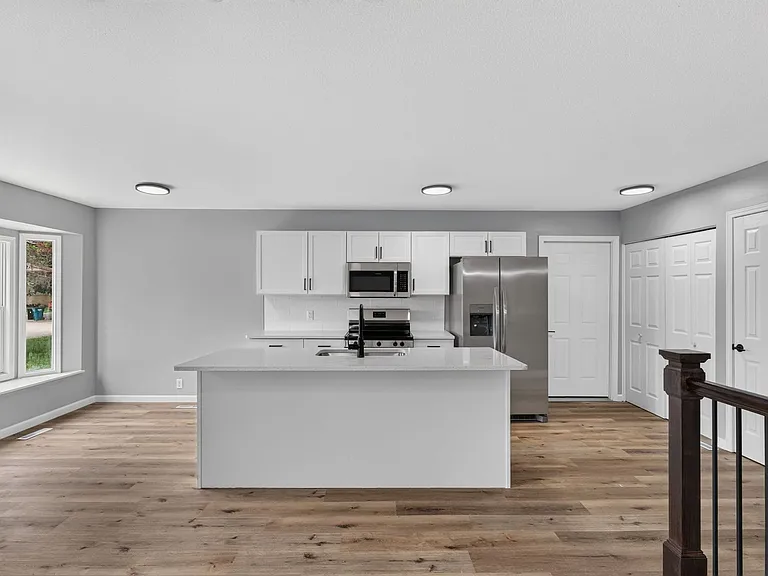 2111 Timber Creek Dr — Photo 12
