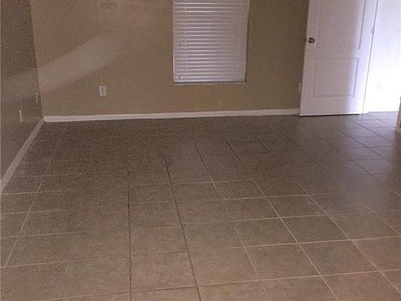 5th image of 3102 NE 6th Pl