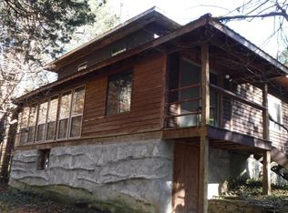 9350 Wet Mill Creek Rd, Hilham, TN 38568