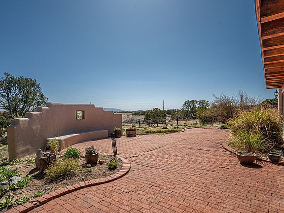2nd image of 1 Encantado Rd