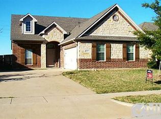 109 High Meadow Rd, Red Oak, TX 75154