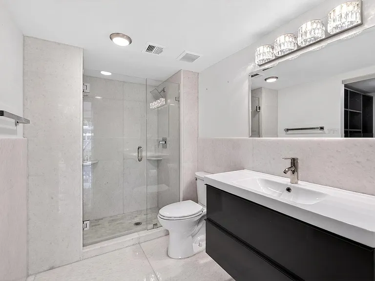 3901 S Flagler Dr #105 — Photo 8