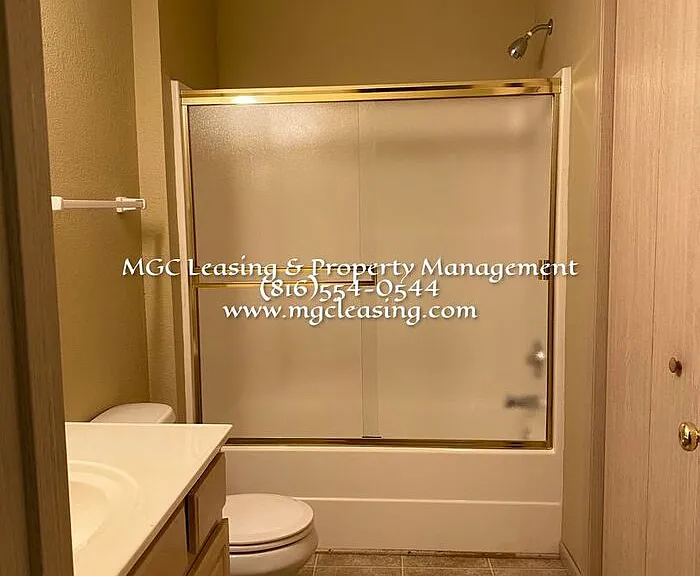 1020 Garden Dr — Photo 10