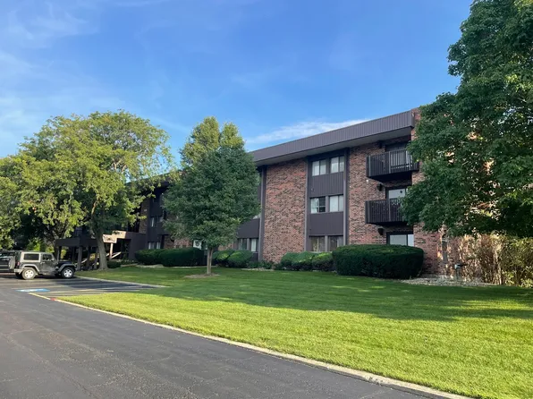 1504 Woodbridge Rd APT 1F, Joliet, IL 60436