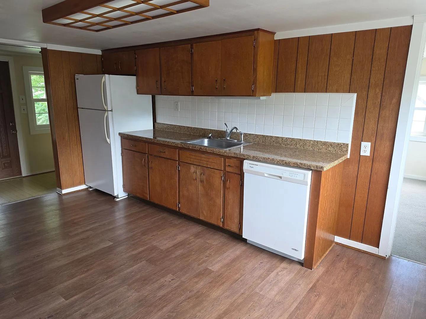 304 N Main-Berrien — Photo 3