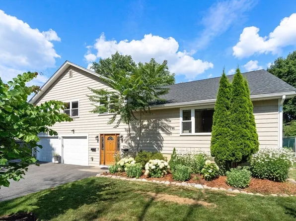 25 Alden Ave #1, Stoneham, MA 02180