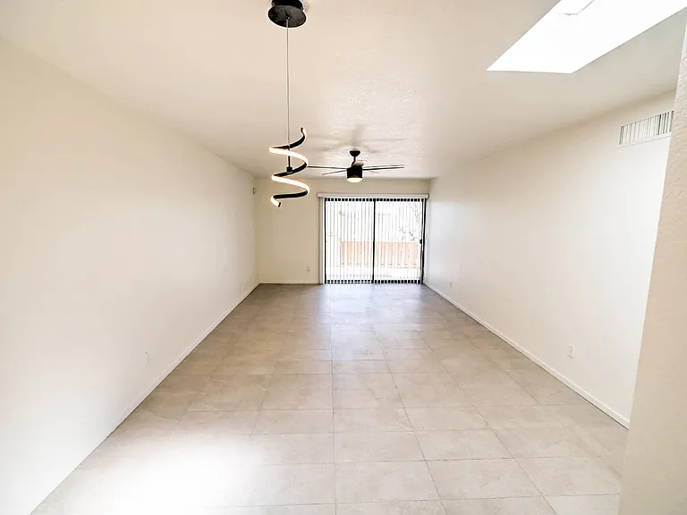 5144 N Avenida Primera — Photo 7