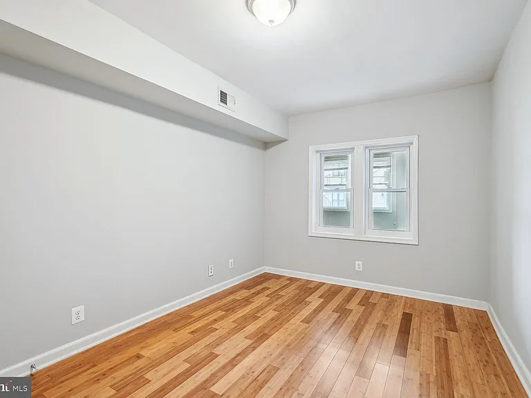 1222 Meigs Pl NE #3 — Photo 10